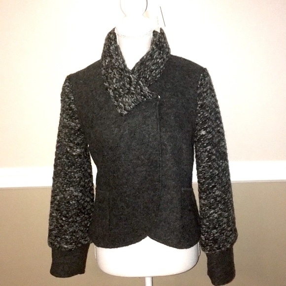 Jacket by Of White - Picture 3 of 8